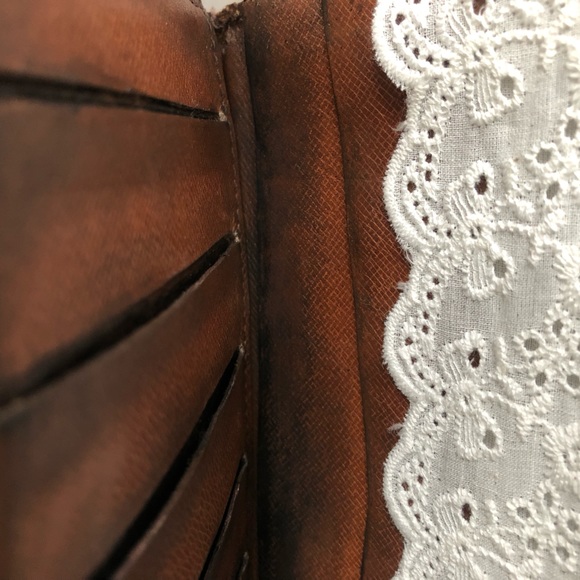 LOUIS VUITTON Bifold Wallet Grunge Lace Art - Picture 7 of 11